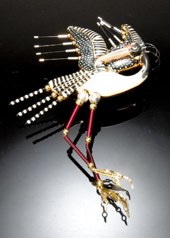 Crane with dangling feet V5611 Crane with dangling feet V5611