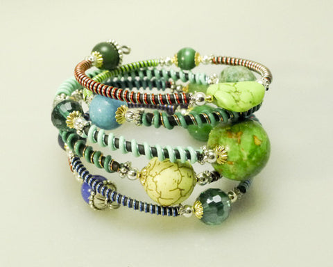 "Sea foam" Mixed Stone memory wire wrap bracelet