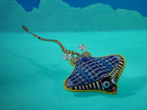 Large sting ray porcelain and mixed media Sting Ray Large V6305